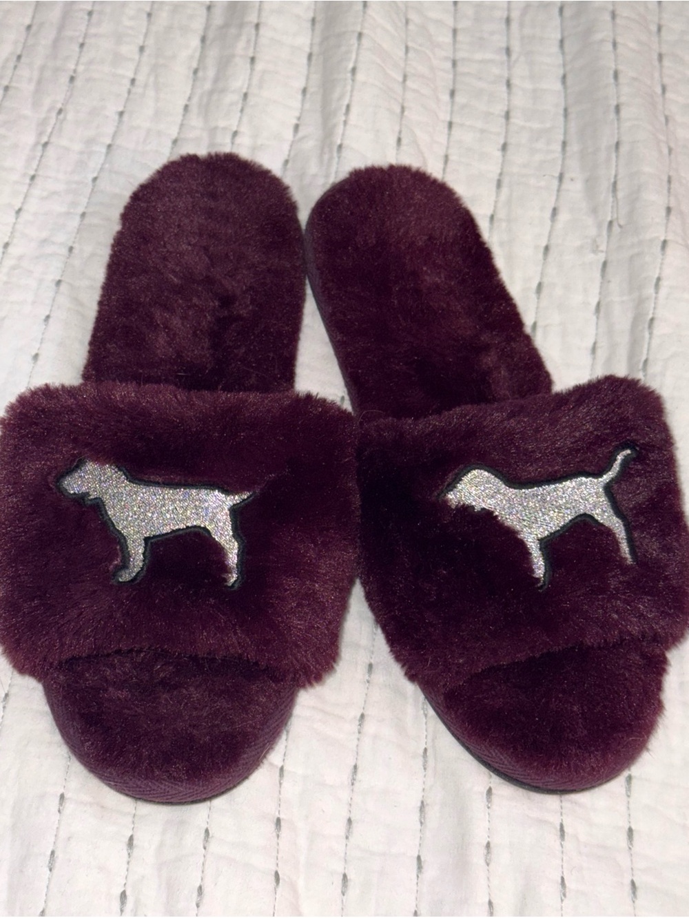 VS PINK Plush Burgundy Fur Slide Slippers Sparkle Metallic Silver Dog Patch 7/8